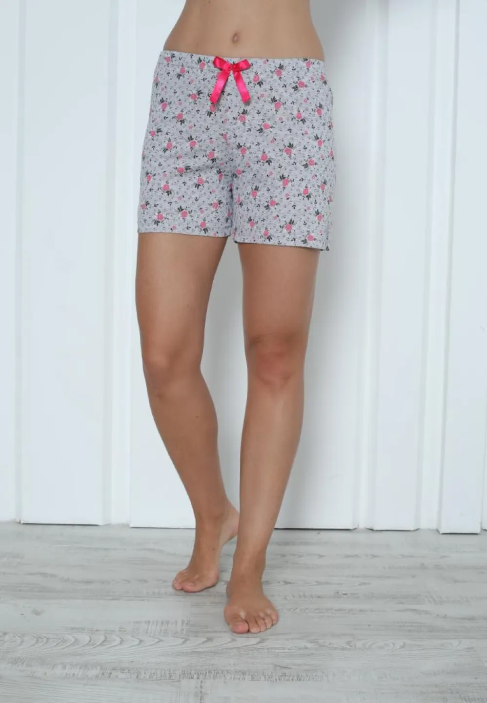Pantaloni Scurți de Damă din Bumbac cu Imprimeu Floral Roz – Look de Vară - 1