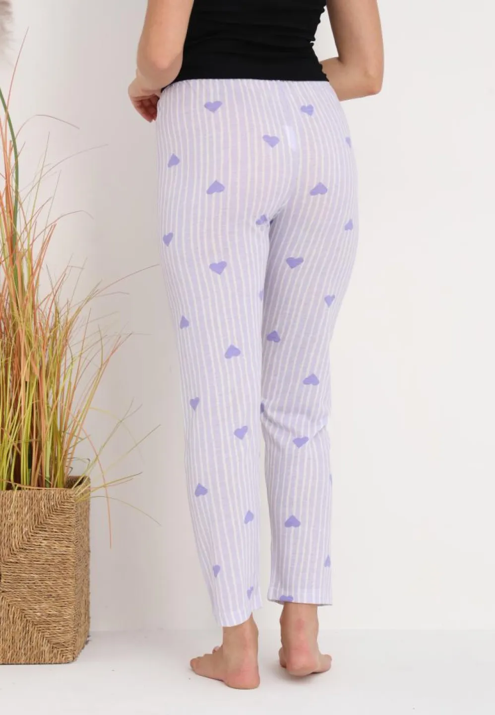 Pijamale Femei: Pantaloni Lungii cu Inimioare Mov – Ideal pentru Somn Odihnitor - 3