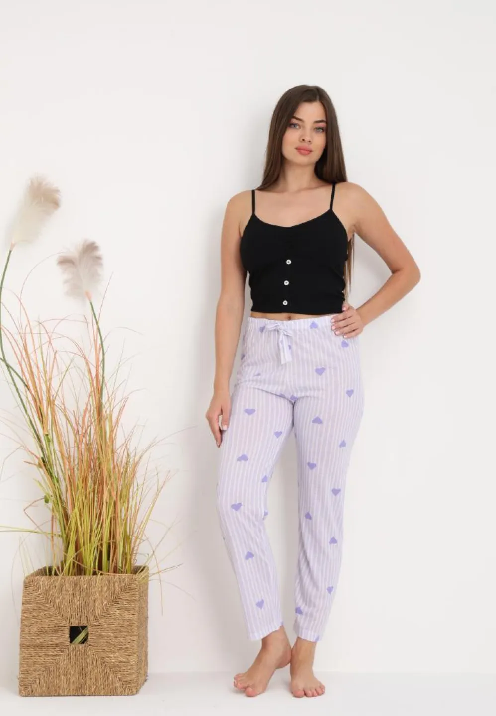 Pijamale Femei: Pantaloni Lungii cu Inimioare Mov – Ideal pentru Somn Odihnitor - 1