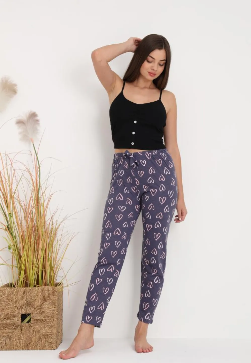 Pijamale Femei: Pantaloni Lungii cu Inimioare Gri – Cozy și Feminin - 4