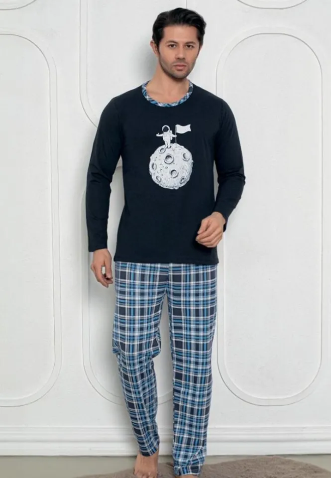 Pijama bărbați Bleumarin – print Astronaut, mâneci lungi și pantaloni lungi