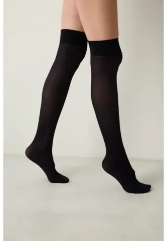 Șosete Penti Micro 40 DEN Lungi Peste Genunchi – Negru hover