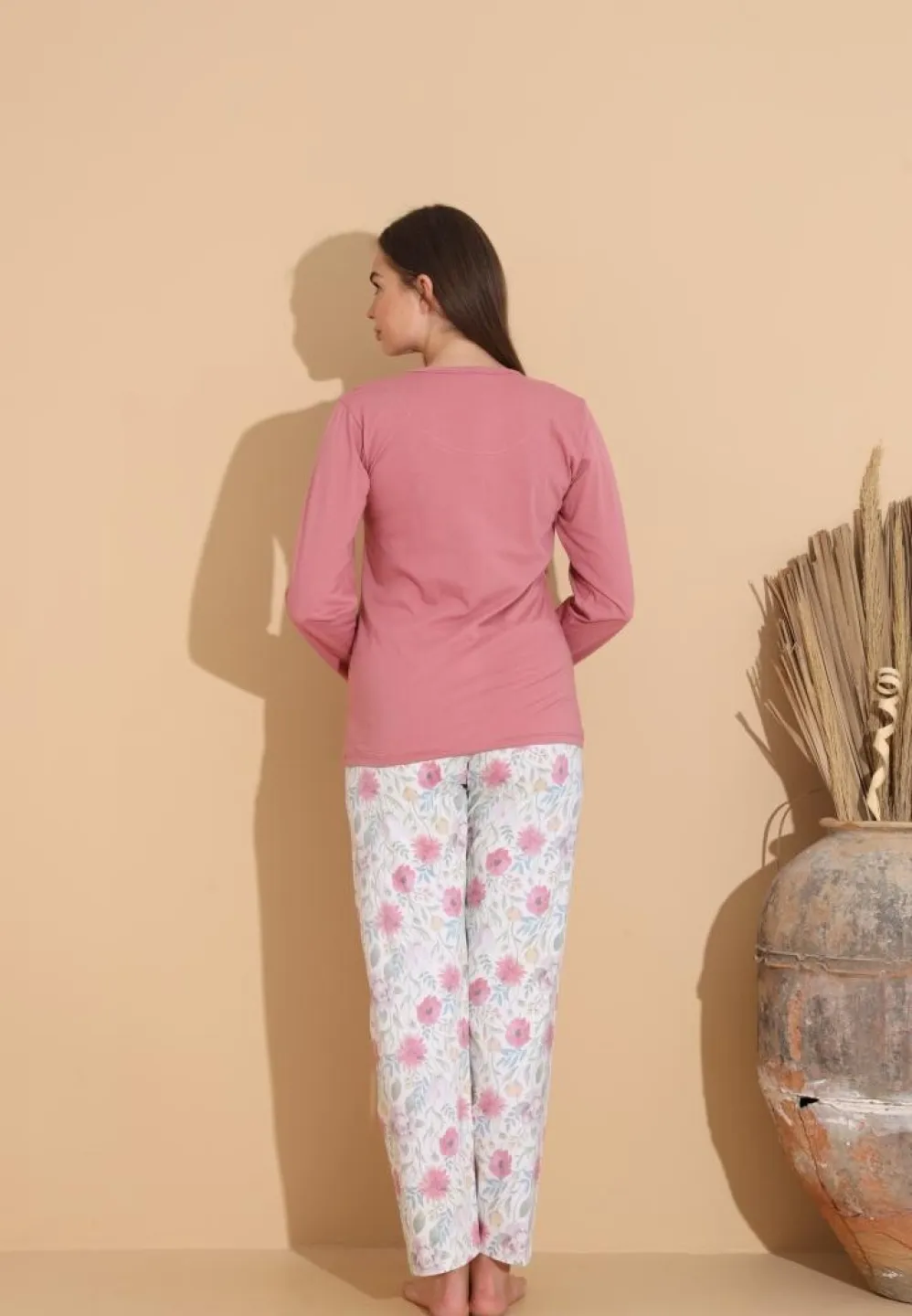 Pijama damă cu pantaloni cu imprimeu floral și bluză „Flowers”, roz prăfuit - 2