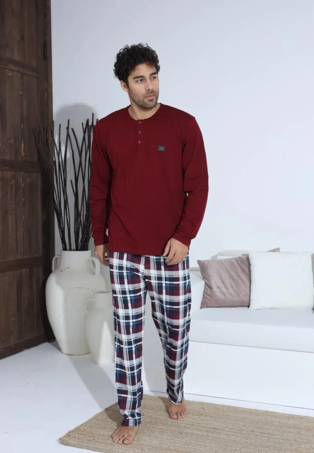 Pijama bărbați Bordo, cu pantaloni lungi și mânecă lungă, cu nasturi - 1