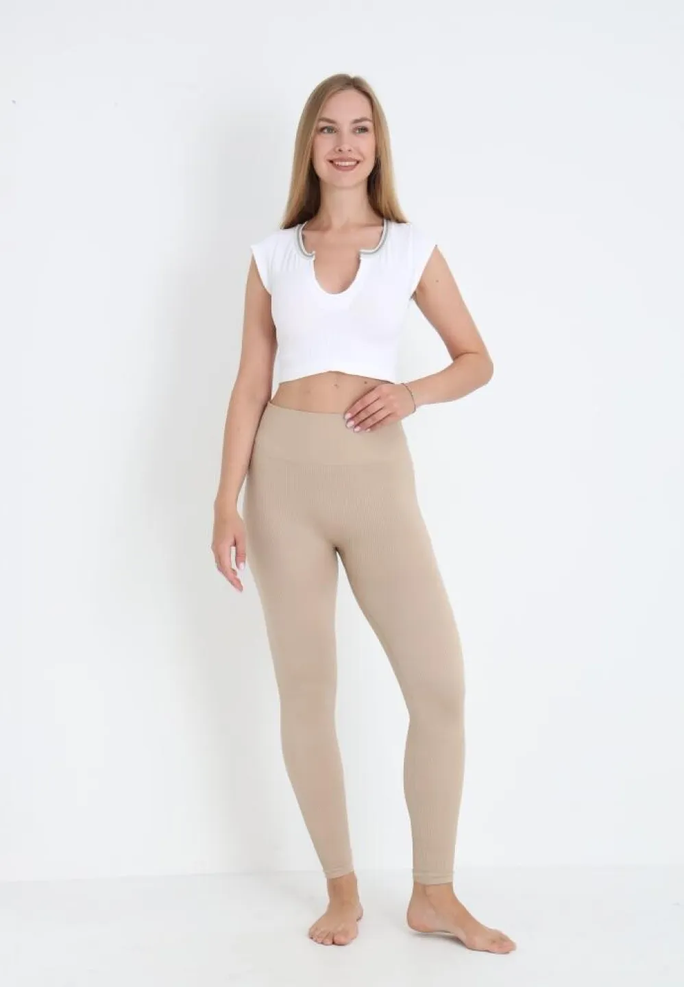 Tricou damă crop alb cu mânecă scurtă - 2