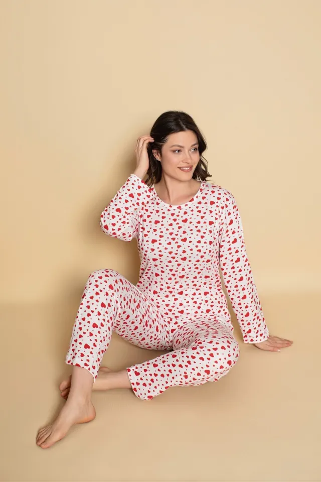 Pijama damă Cu Inimioare – Set Relaxant cu Mânecă Lungă și Pantaloni Lungi