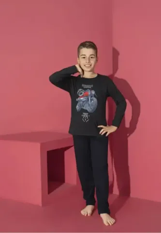 Pijama băieți negru, bluză cu mânecă lungă și pantaloni lungi, imprimeu Motoretă