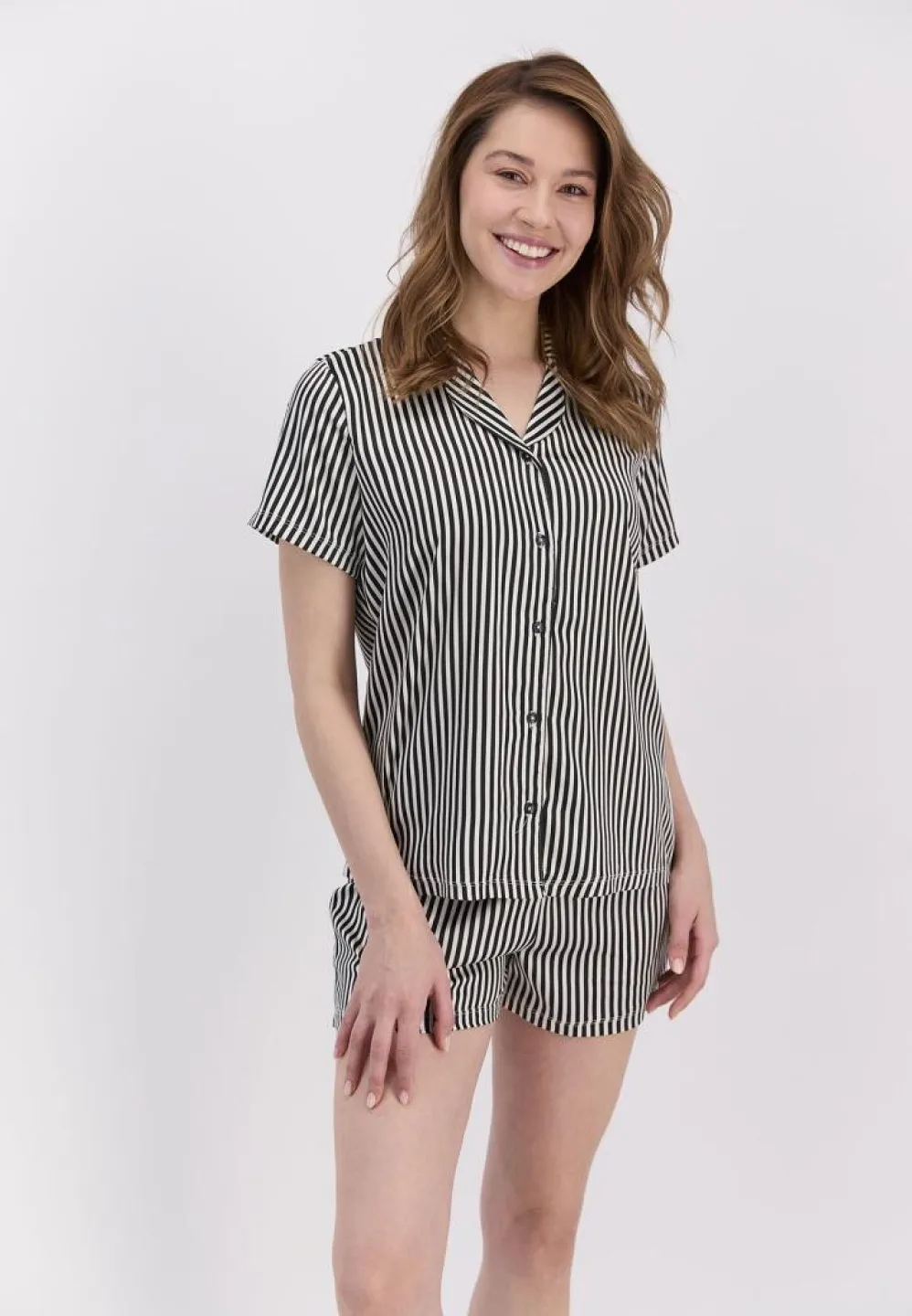 Pijama Dama Pierre Cardin, Bumbac, Cu Cămașă și Short Asortat Dungi Negre - 6