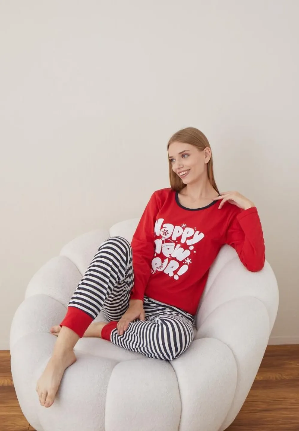 Pijama Dama Craciun Rosu Maneca Lunga Pantalon Lungi HAPPY NEW YEAR - 3