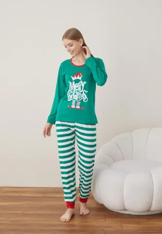 Pijama Dama Craciun Verde Maneca Lunga Pantalon Lungi Merry Christmas hover