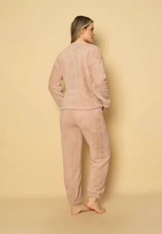 Pijama pufoasă din cocolino pentru damă – roz pudră, model cu norișori hover