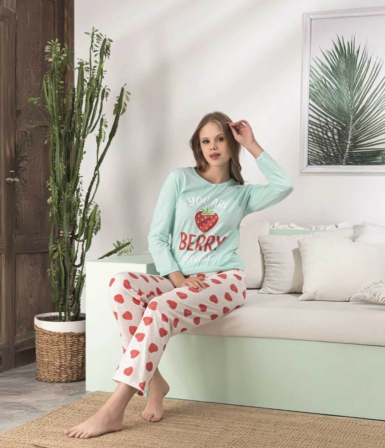 Pijama dama maneca lunga pantalon lungi verde,You Are Berry,Material moale - 2