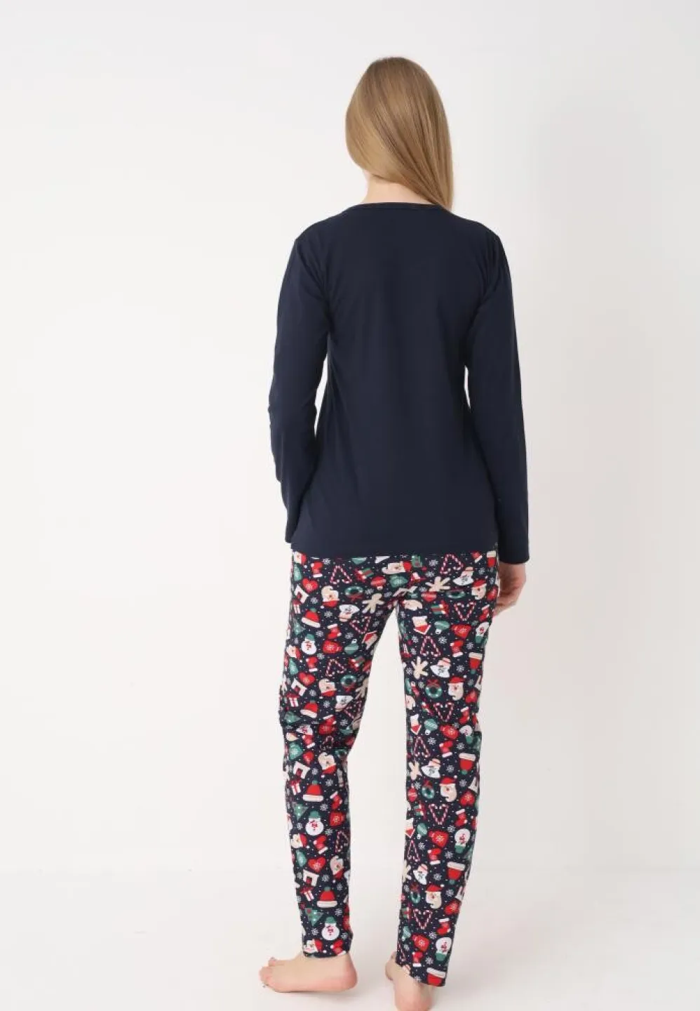 Pijama damă bleumarin de iarnă, cu om de zăpadă, formată din bluză și pantaloni lungi - 2