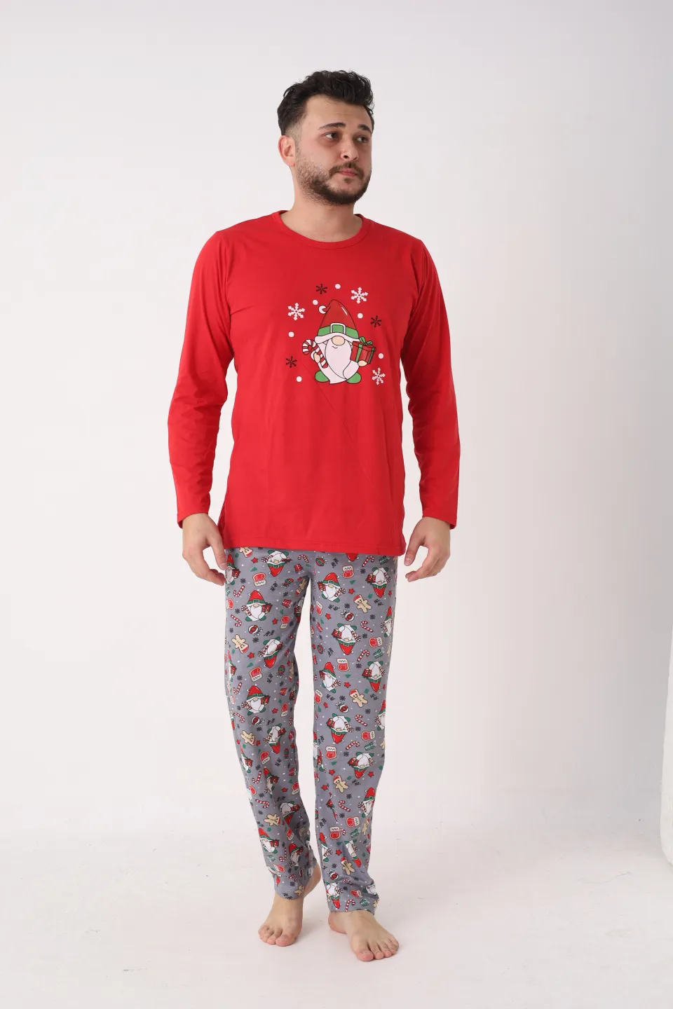 Pijama bărbat roșie de Crăciun cu modele tematice - 1