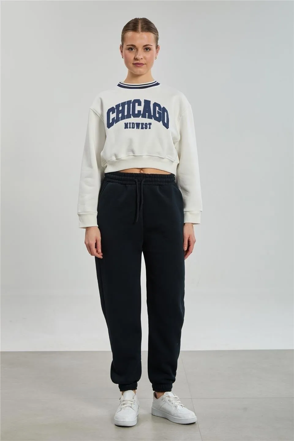 Pantalon de trening damă negru, cu buzunare - 5